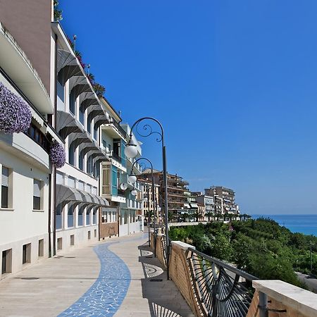Hotel Ideale Ortona Exterior photo
