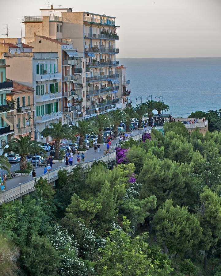 Hotel Ideale Ortona Exterior photo